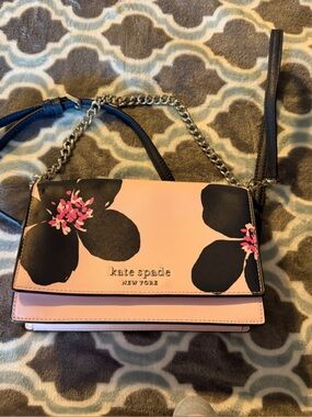 *Make Offer* Kate spade Pink Floral Chain and Leather Strap Crossbody